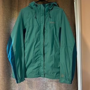 Columbia Omnitech Rain jacket